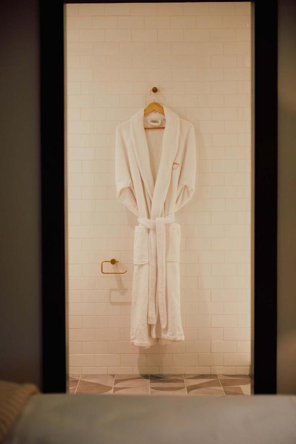 Faraway Martha'S Vineyard Hotel Edgartown Bagian luar foto