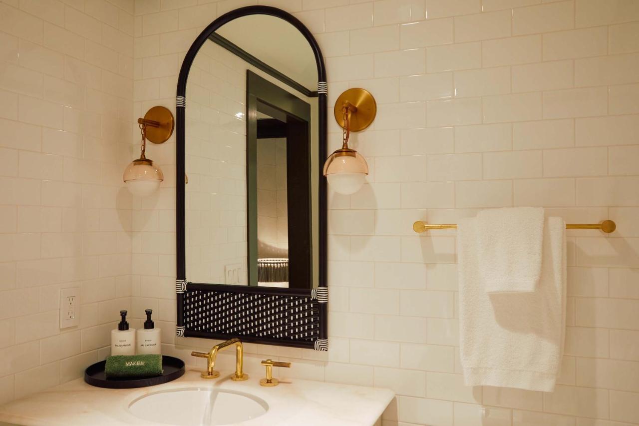 Faraway Martha'S Vineyard Hotel Edgartown Bagian luar foto